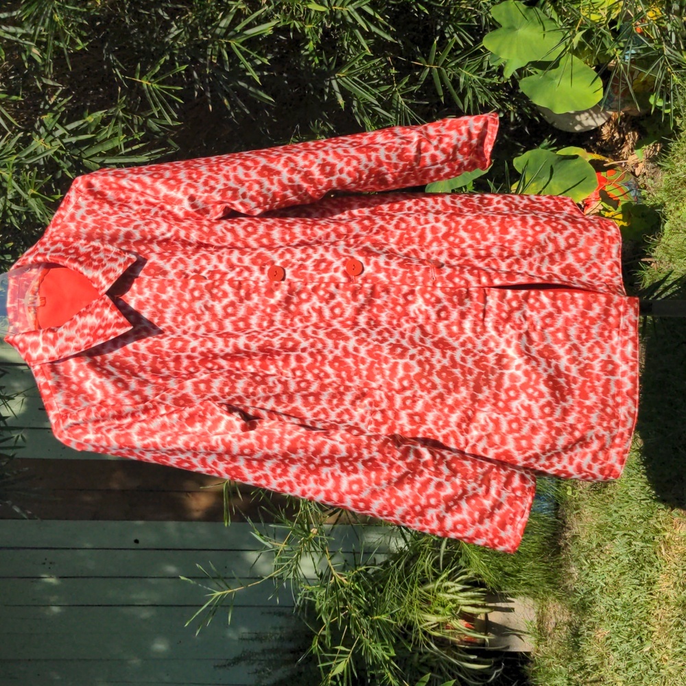 Reversible Dennis Basso Orange and White Patterned Trench Coat, Medium, EUC